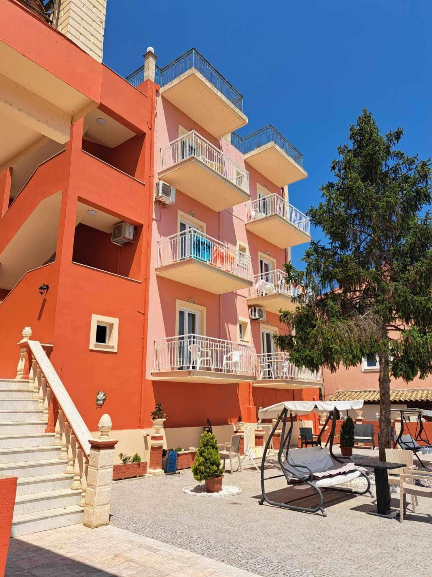 Corfu Sunflower Apartments Benitses  Exterior foto
